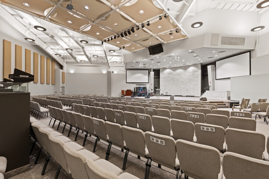 More Photos Of 4700 E Walnut Ave, Orange Religious Facility For Sale