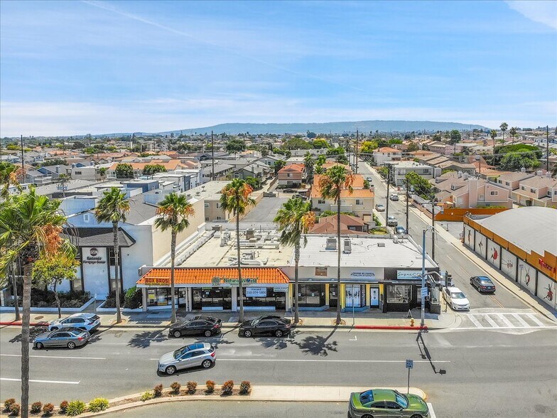 More Photos Of 2300 Artesia Blvd, Redondo Beach Storefront Retail Residential For Sale
