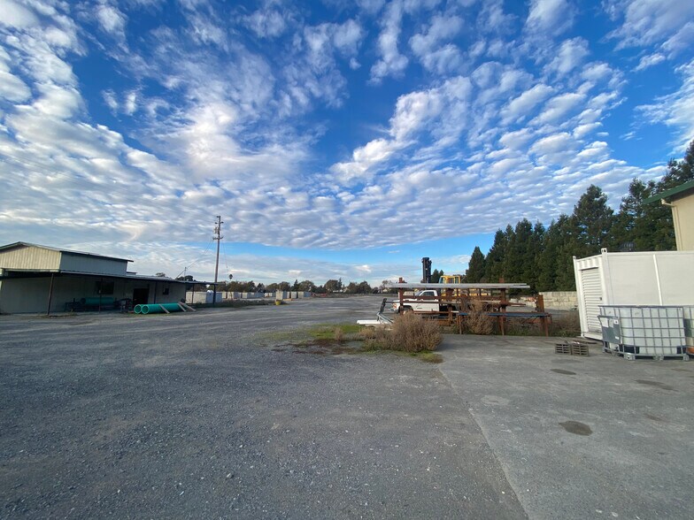 More Photos Of 3309 Sebastopol Rd, Santa Rosa Industrial For Sale