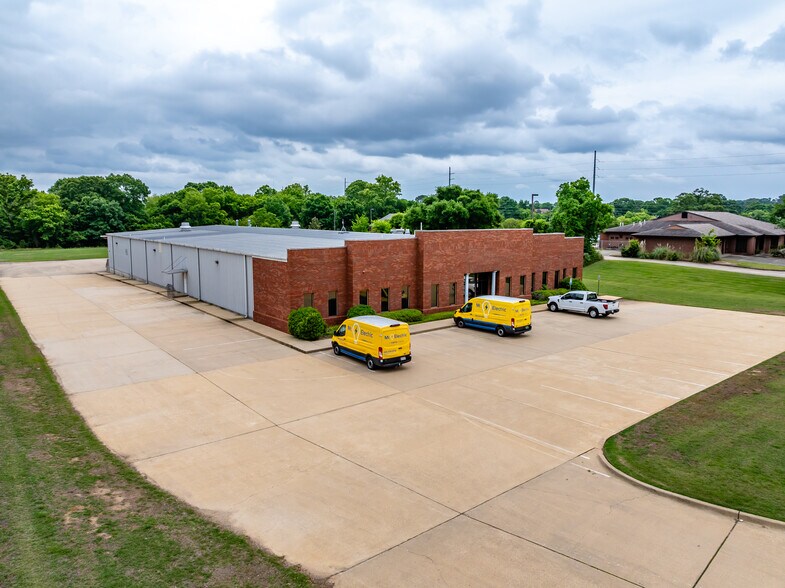 More Photos Of 1110 Emory Folmar Blvd, Montgomery Industrial For Sale
