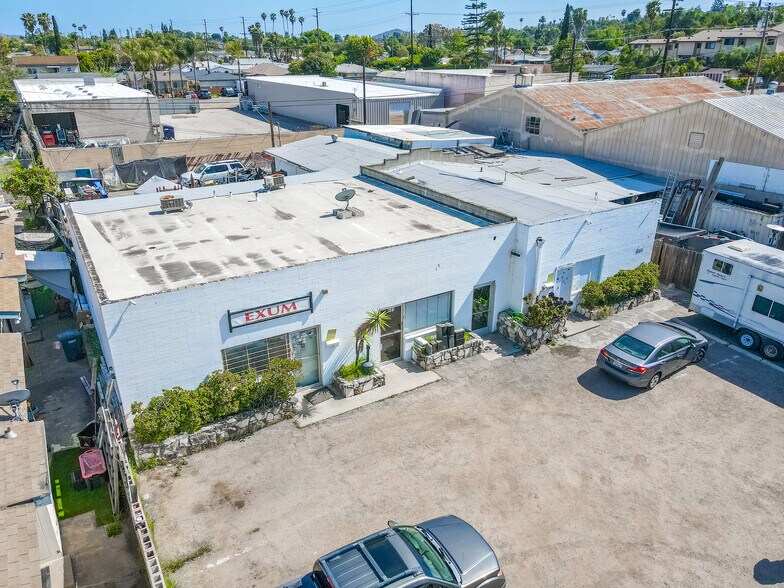 Primary Photo Of 629-633 W 5th Ave, Escondido Light Manufacturing For Sale