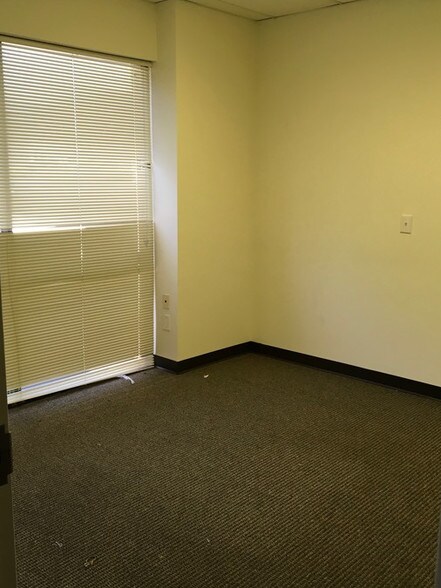 More Photos Of 97 Monocacy Blvd, Frederick Unknown For Lease