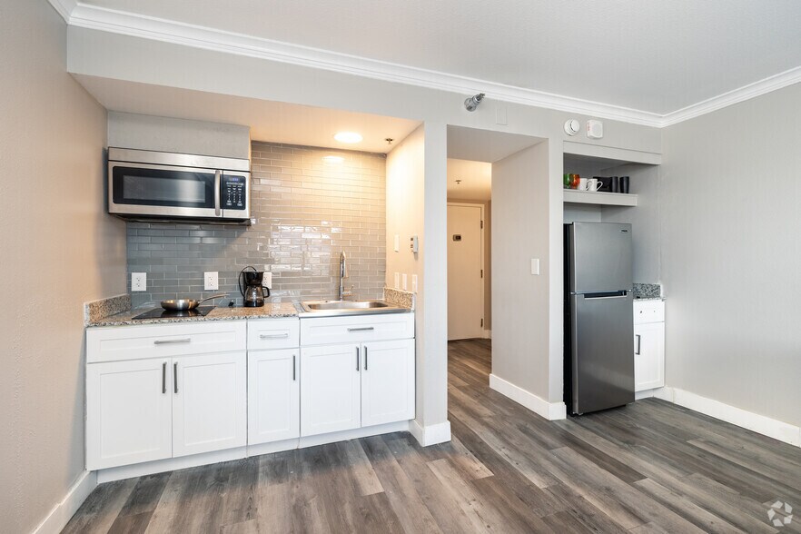 More Photos Of 2886 S Circle Dr, Colorado Springs Apartments For Lease