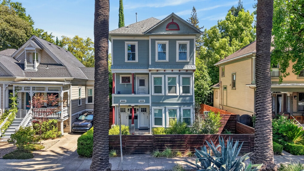 More Photos Of 2409 I St, Sacramento Apartments For Sale
