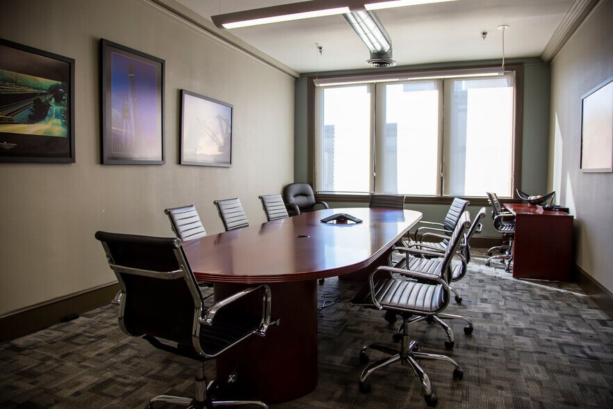 More Photos Of 20 3rd St SW, Winter Haven Storefront Retail Office For Lease