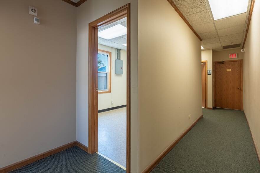More Photos Of 17047-17061 S Harlem Ave, Tinley Park Medical For Lease