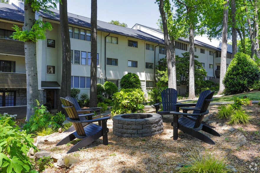 More Photos Of 55 Pharr Rd NW, Atlanta Apartments For Sale