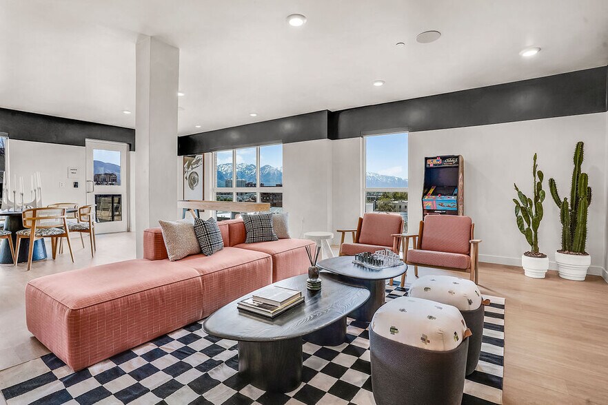 More Photos Of 360 W 200 S, Salt Lake City Apartments For Lease