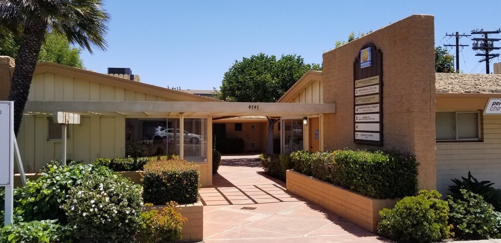 More Photos Of 4747 Mission Blvd, San Diego Medical For Lease