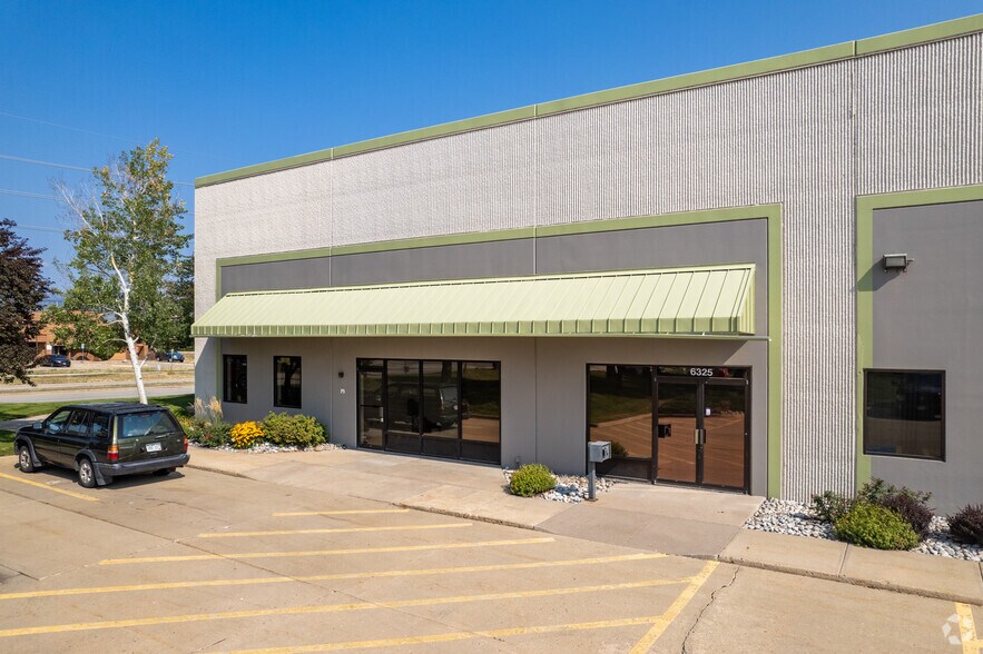 More Photos Of 6325 Spine Rd, Boulder Warehouse For Lease