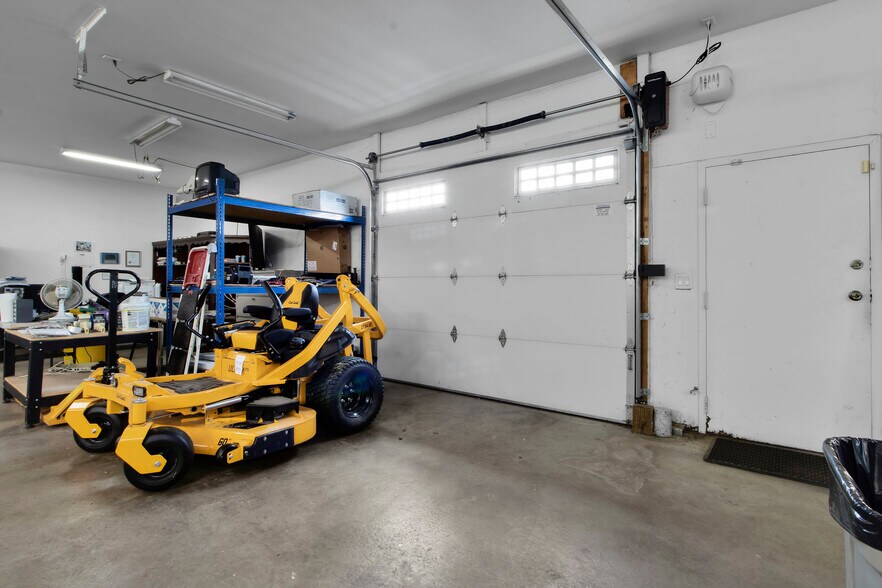 More Photos Of 1225 Ransdell Ct, Lebanon Warehouse For Lease
