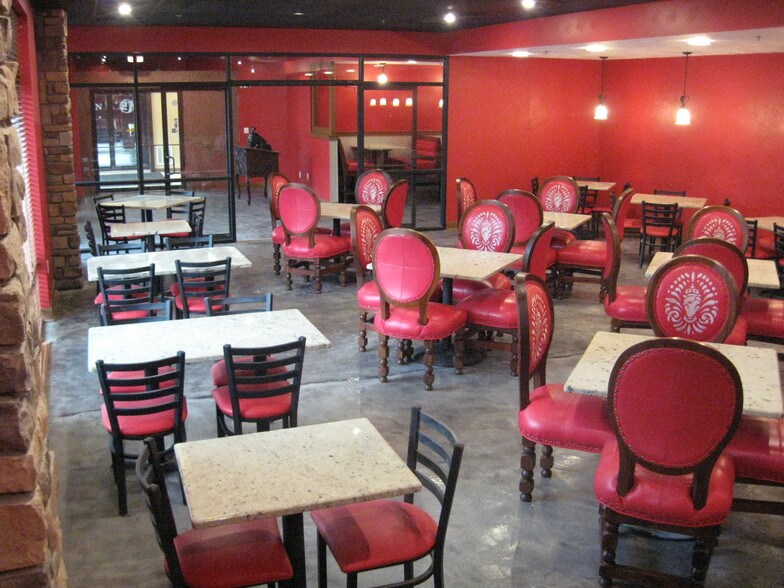 More Photos Of 275 Joliet St, Dyer Office For Sale