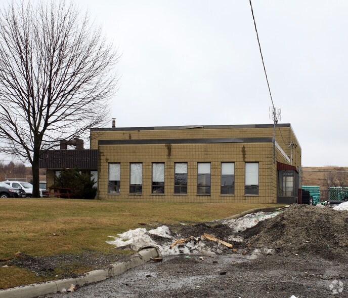 More Photos Of 115 Rodinea Rd, Vaughan Warehouse For Sale