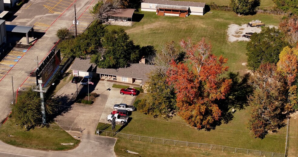 More Photos Of 5122 FM 1488 Rd, Magnolia Office Residential For Sale