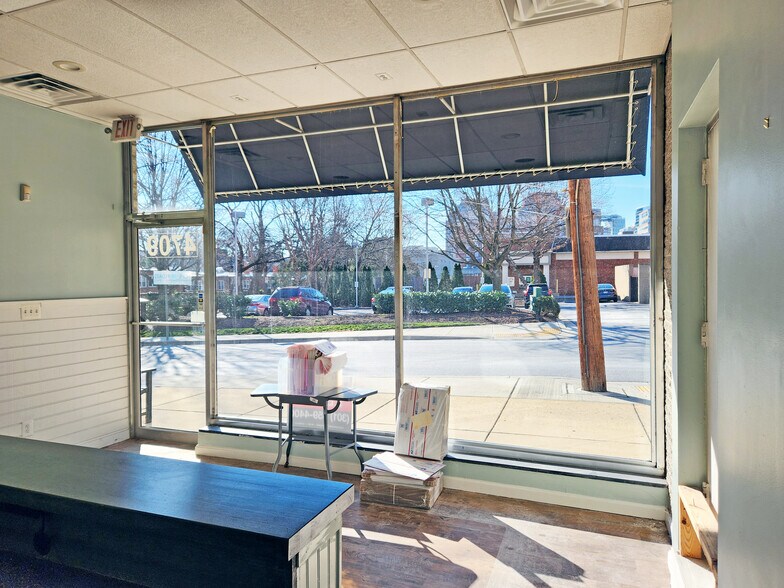 More Photos Of 4707-4711 Chase Ave, Bethesda Freestanding For Lease