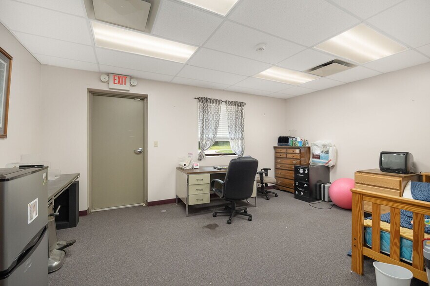 More Photos Of 20994 State Route K, Saint Joseph Office For Lease