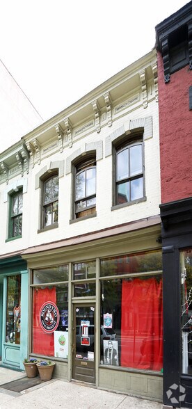 Primary Photo Of 104 W Broad St, Richmond Storefront Retail Residential For Lease