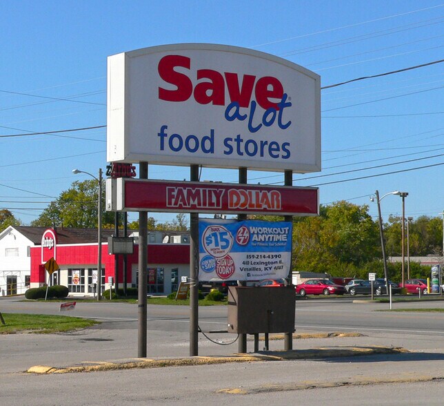 More Photos Of 300-320 Lexington Rd, Versailles Unknown For Lease