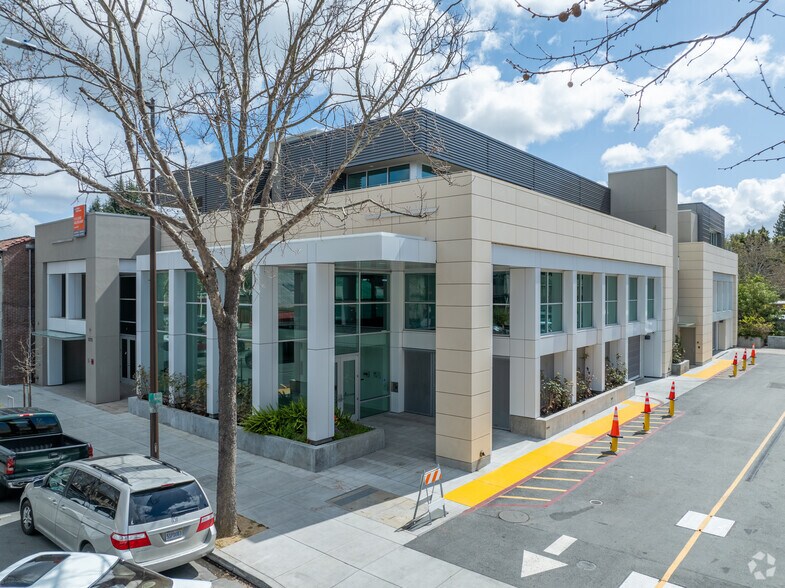 More Photos Of 1275 El Camino Real, Menlo Park Office For Sale