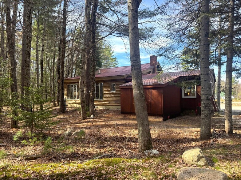 More Photos Of 2659 NH Route 16, Albany General Retail For Sale