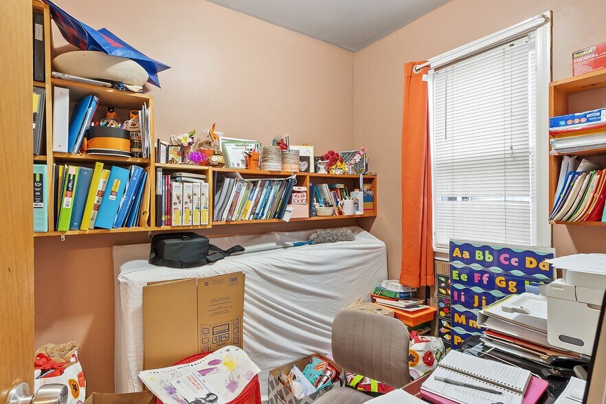 More Photos Of 36-38 Houghton St, Worcester Apartments For Sale