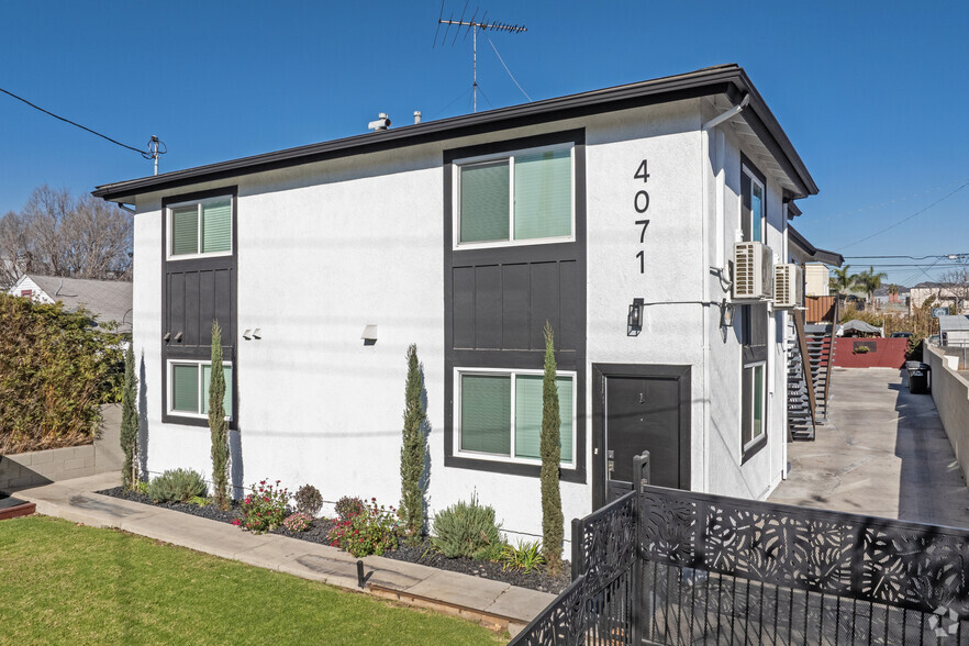 Primary Photo Of 4071 Melrose Ave, Los Angeles Apartments For Sale