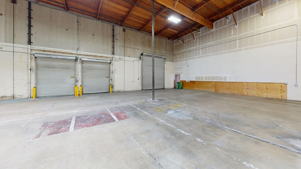 More Photos Of 8450 Belvedere Ave, Sacramento Warehouse For Lease