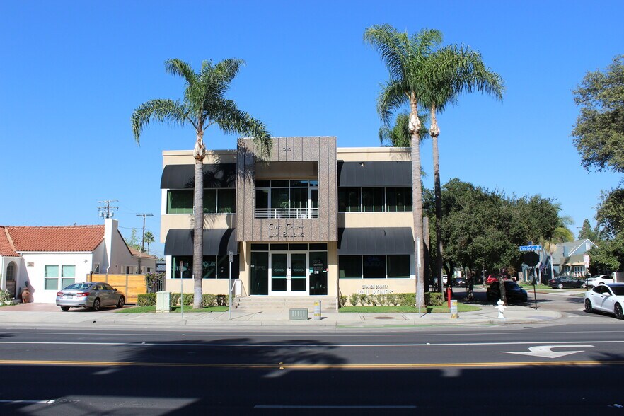 More Photos Of 1043 Civic Center Dr W, Santa Ana Office For Sale