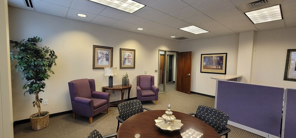 More Photos Of 225 Ray Ave, Fayetteville Loft Creative Space For Lease