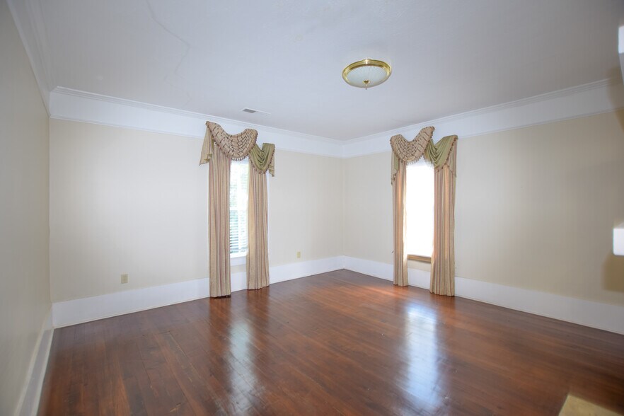 More Photos Of 300 Church St, Rockmart Lodge Meeting Hall For Sale