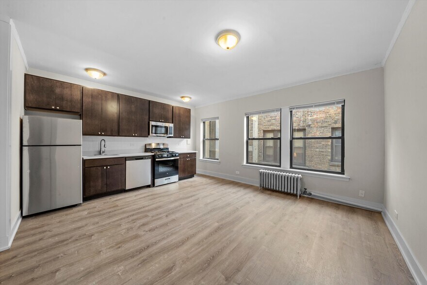 More Photos Of 5417 N Kenmore Ave, Chicago Apartments For Sale