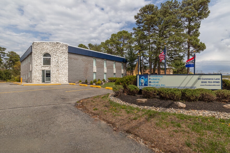 More Photos Of 411 Commerce Ln, West Berlin Medical For Sale