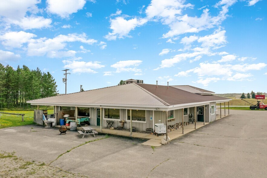 More Photos Of 7467 E Houghton Lake Rd, Merritt Restaurant For Sale