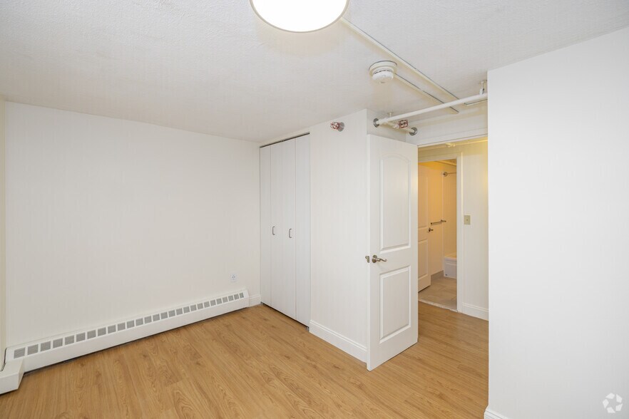 More Photos Of 490 Tremont St, Boston Apartments For Lease