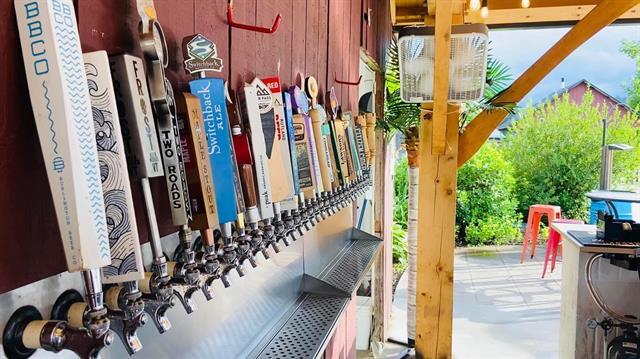 More Photos Of 44 Belden Hill Rd, East Burke Restaurant For Sale