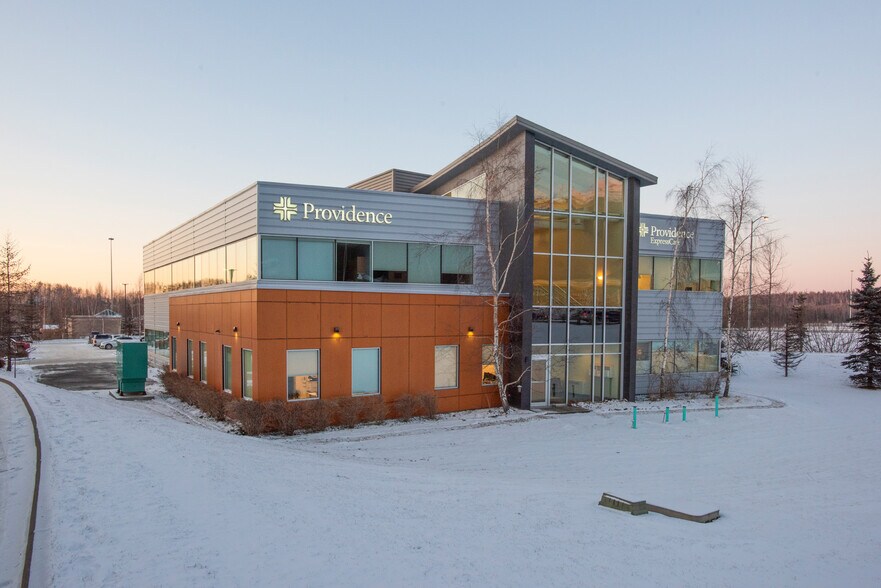 More Photos Of 17101 Snowmobile Ln, Eagle River Healthcare For Sale