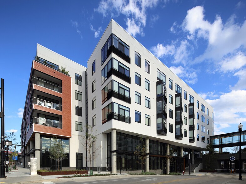 More Photos Of 6102-6168 Centre Ave, Pittsburgh Apartments For Lease