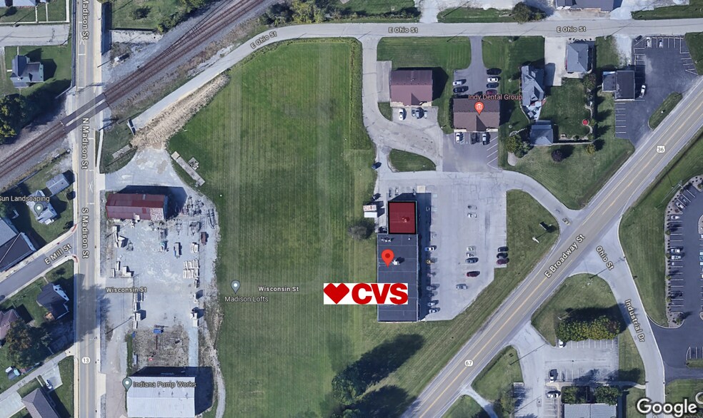 More Photos Of 715 E Broadway St, Fortville Freestanding For Lease