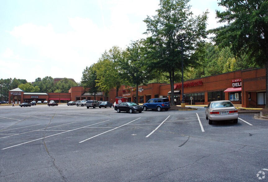 More Photos Of 8610 Roswell Rd, Sandy Springs Freestanding For Sale