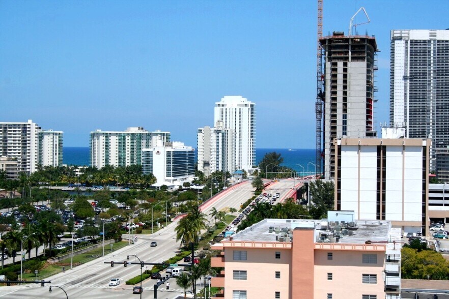 More Photos Of 1920 E Hallandale Beach Blvd, Hallandale Beach Medical For Lease