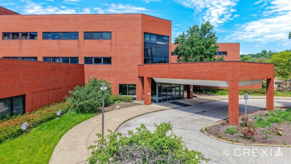 More Photos Of 225 Penn Ave, Pittsburgh Hospital For Sale
