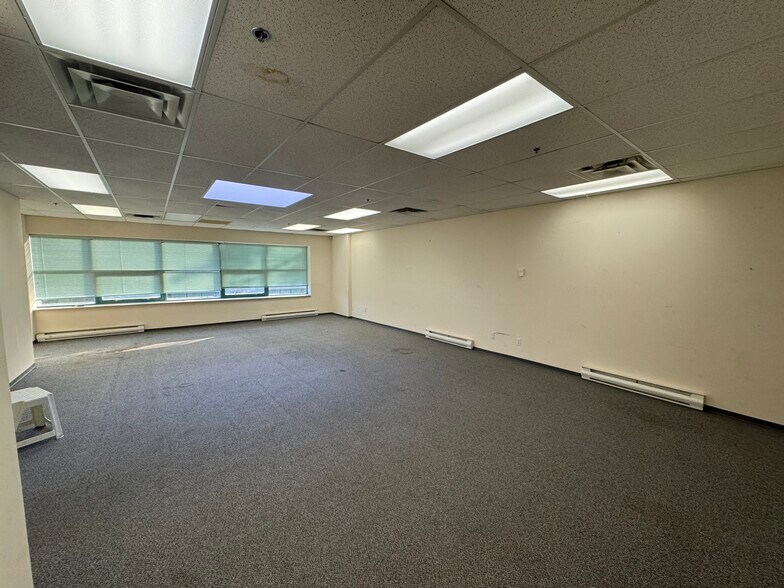 More Photos Of 11871 Horseshoe Way, Richmond Warehouse For Sale