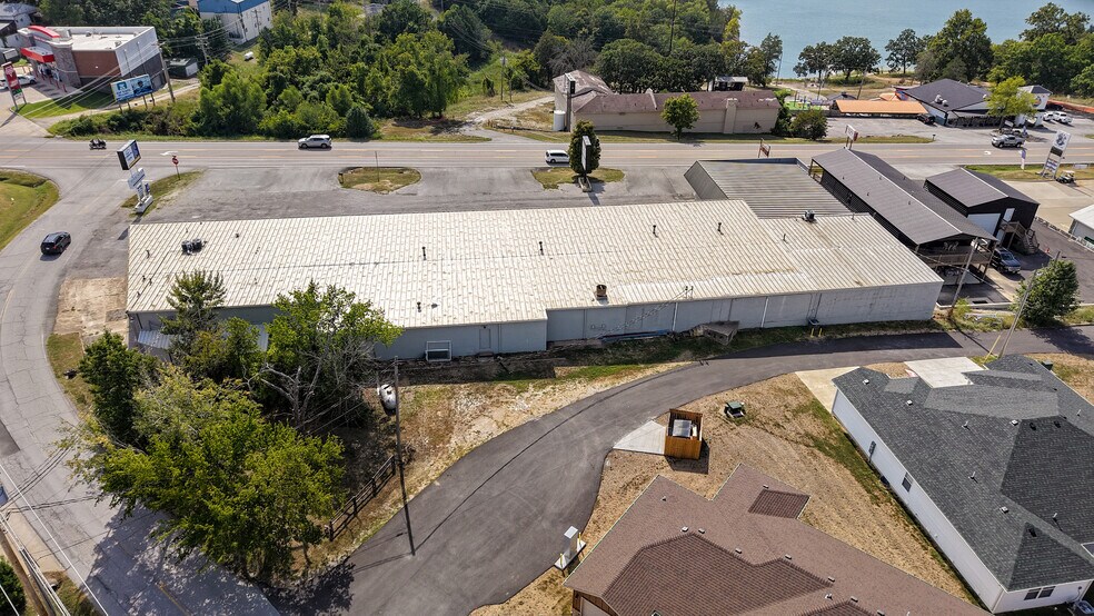 More Photos Of 11966 State Hwy 13, Kimberling City General Retail For Sale