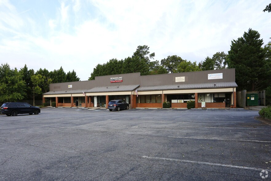 Primary Photo Of 48 King St, Roswell Freestanding For Lease