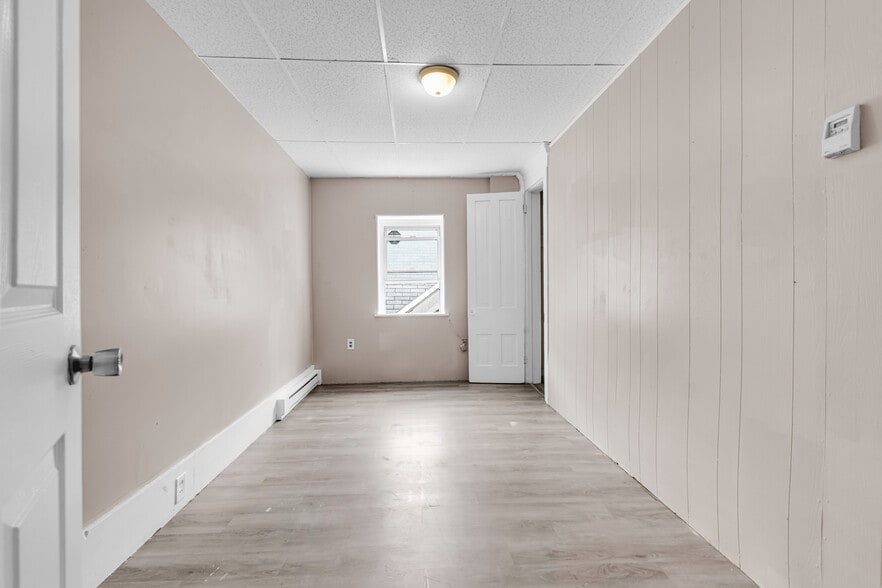 More Photos Of 409 W Broad St, Tamaqua Apartments For Sale