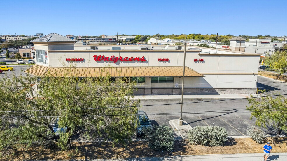 More Photos Of 7019 S Zarzamora St, San Antonio Drugstore For Sale