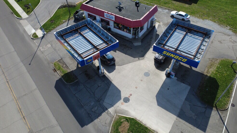 More Photos Of 3401 E Memorial Dr, Muncie Storefront For Sale