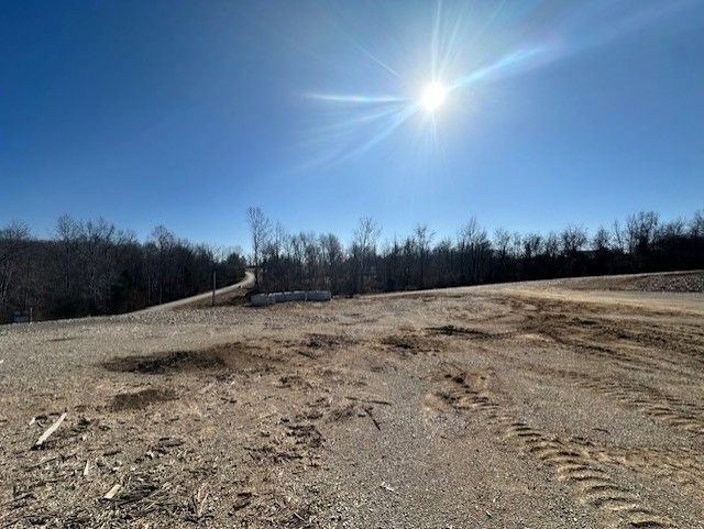 More Photos Of 16753 Salt River Rd, Eastview Industrial For Sale