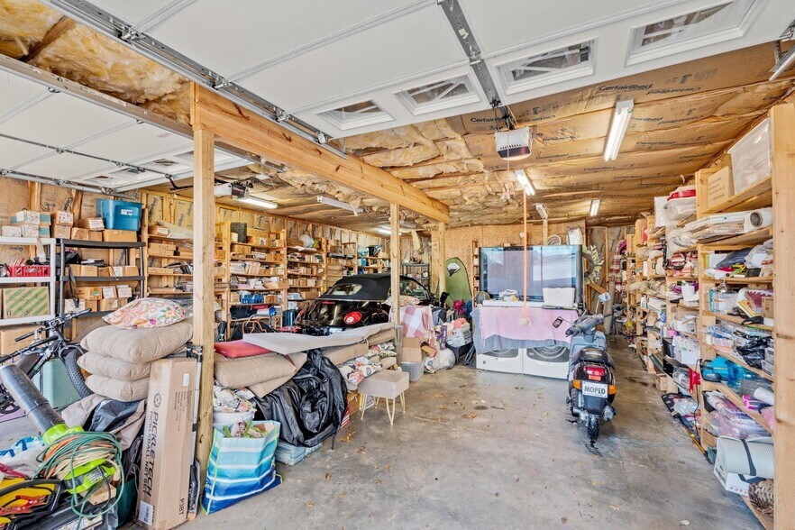 More Photos Of 317 W Stone Ave, Greenville Office Residential For Sale