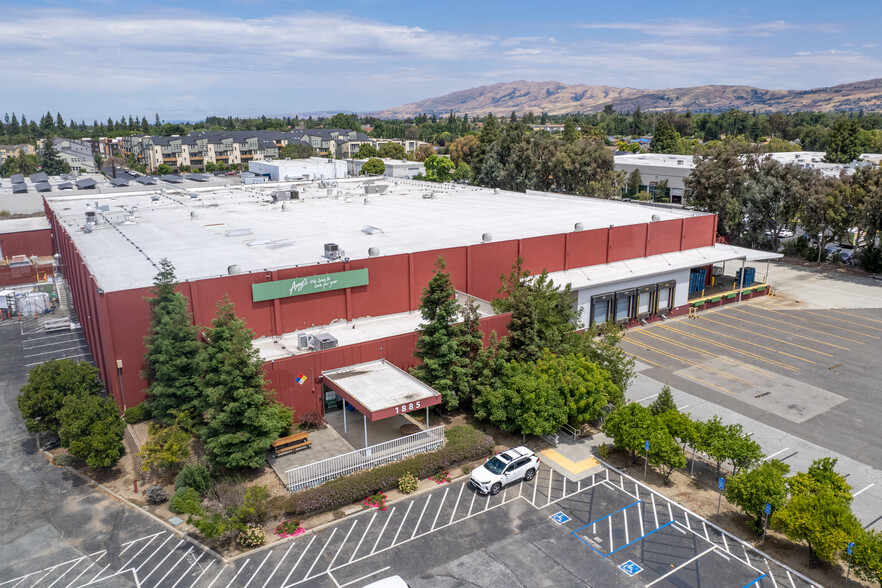 Primary Photo Of 1885 Las Plumas Ave, San Jose Food Processing For Lease